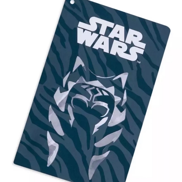 2024 Disney Parks Star Wars Ahsoka Tano Woven Shirt Ashley Eckstein Adult XL & M - Picture 3 of 7